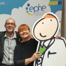 Studiul EPHE: In Romania, un copil petrece circa 22,7 ore pe saptamana in fata unui ecran de calculator sau televizor