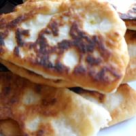 Reteta de post: Placinte cu cartofi