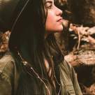 Haine și accesoriile în stil militar încă se poartă: dar cum?