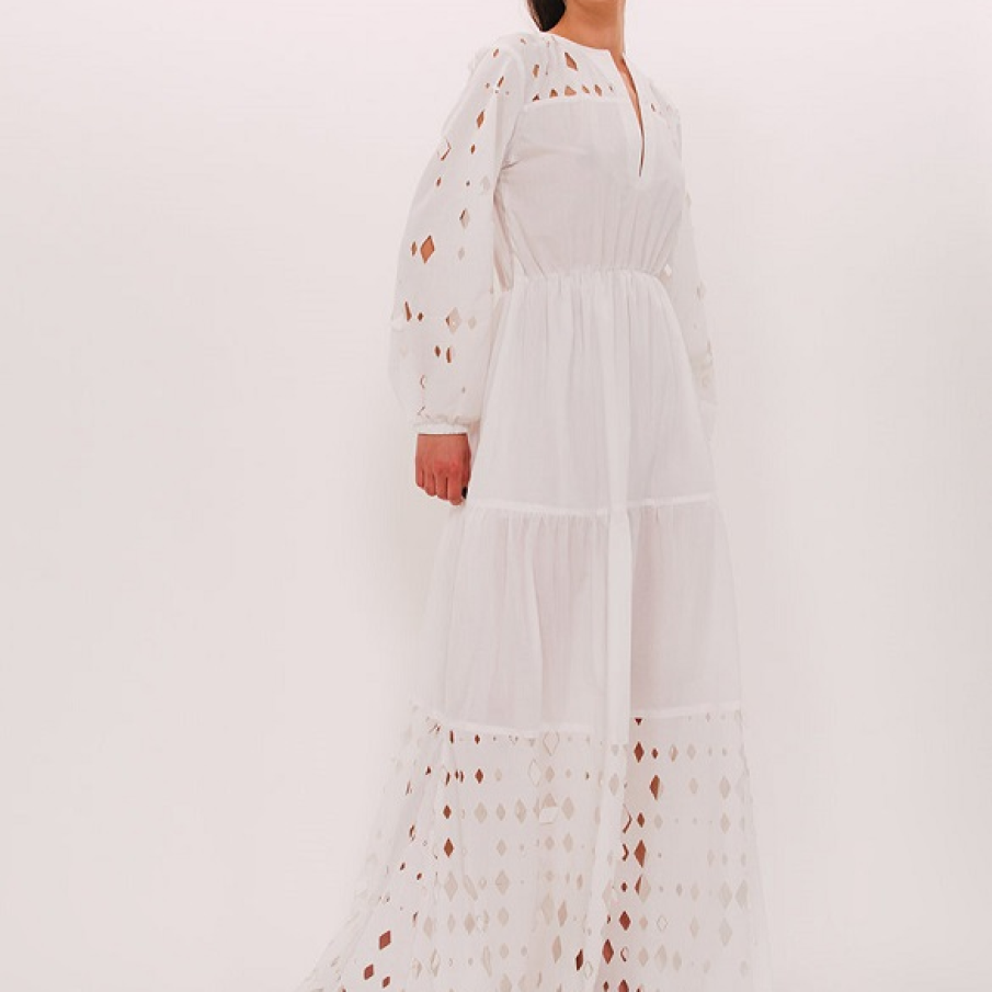 Rochie maxi UVIA din bumbac alb, cu decupaje la nivelul mânecilor și pe poalele rochiei 