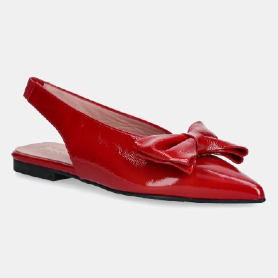 10 modele de balerini roșii în tendințe în toamna 2025 