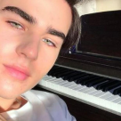 Fiul lui Ștefan Bănică Jr. și-a deschis propria afacere la numai 20 de ani! Violeta, sora lui vitreagă i-a fost alături la marea inaugurare