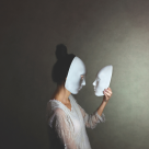 Nu ești ceea ce spui că faci, ești ceea ce simți!