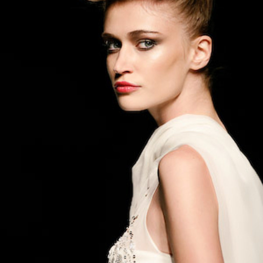 Coafuri inalte si controlate