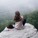 5 metode eficiente de calmare a minții în perioadele tensionate