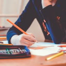 Mini-test de vocabular: Care este pluralul corect?