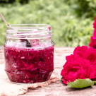 Dulceață de trandafiri - Ghid complet pentru prepararea celei mai aromate dulceți