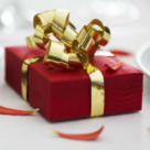 Cadoul de peste ani: amintiri intr-o casuta de mail