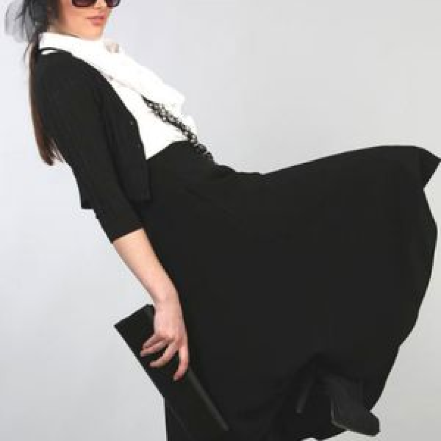 Fusta neagra croiala A line