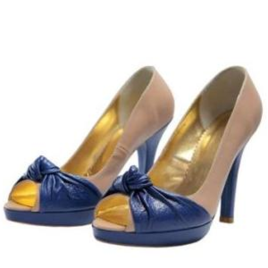 Pantofi clasici pentru cocktail