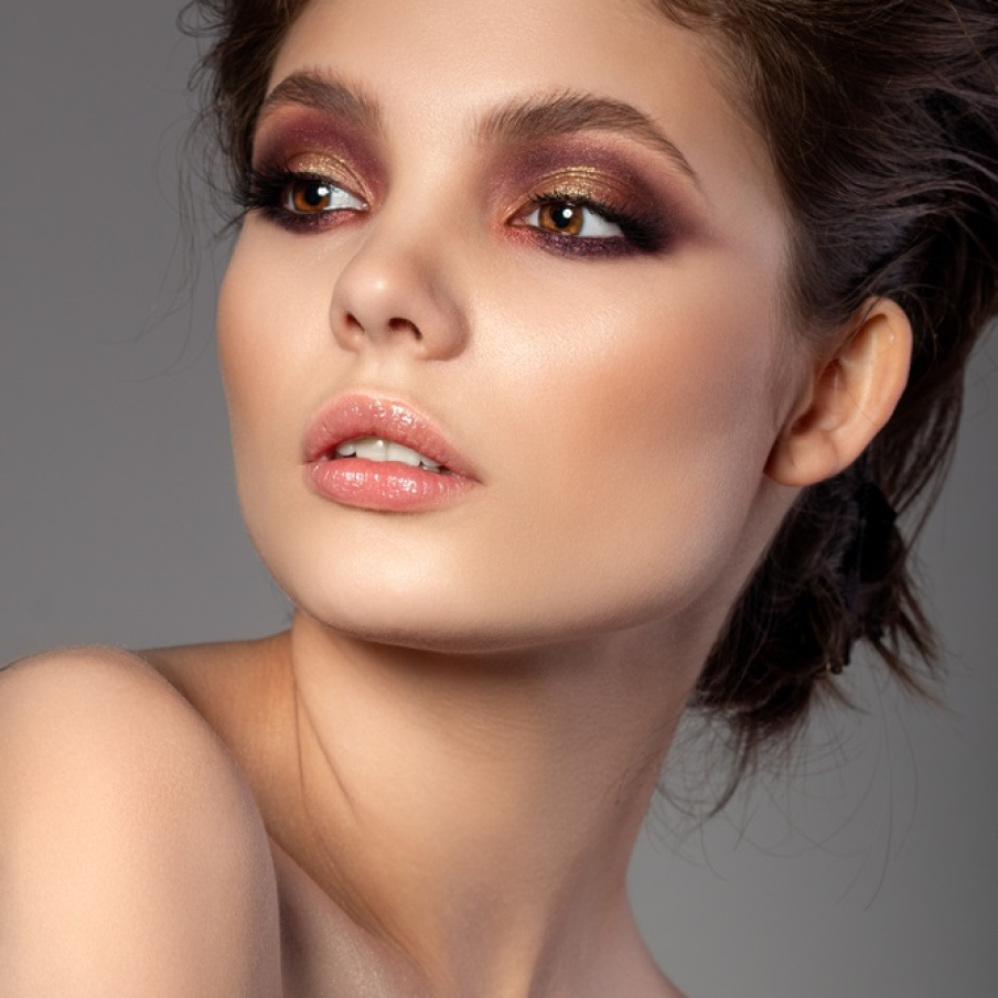 Machiaj de toamnă în tonuri pământii 