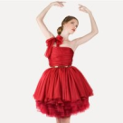   10 rochii de seara cu adevarat unice semnate de designeri romani