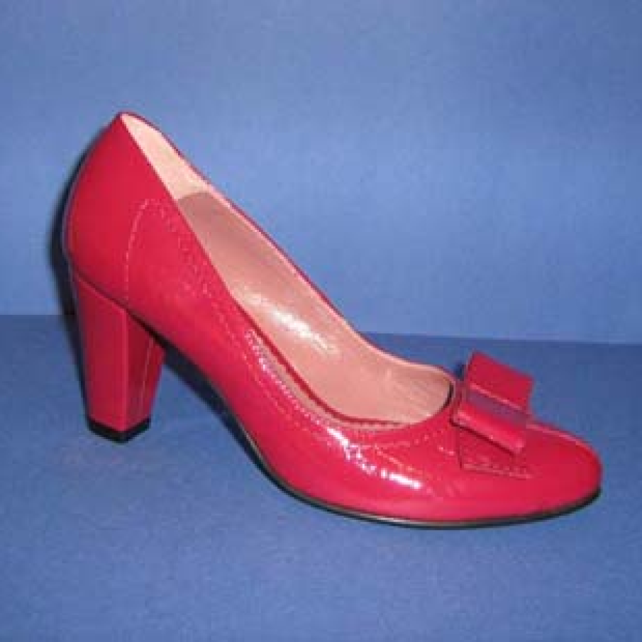 Pantofi eleganti, din piele lacuita