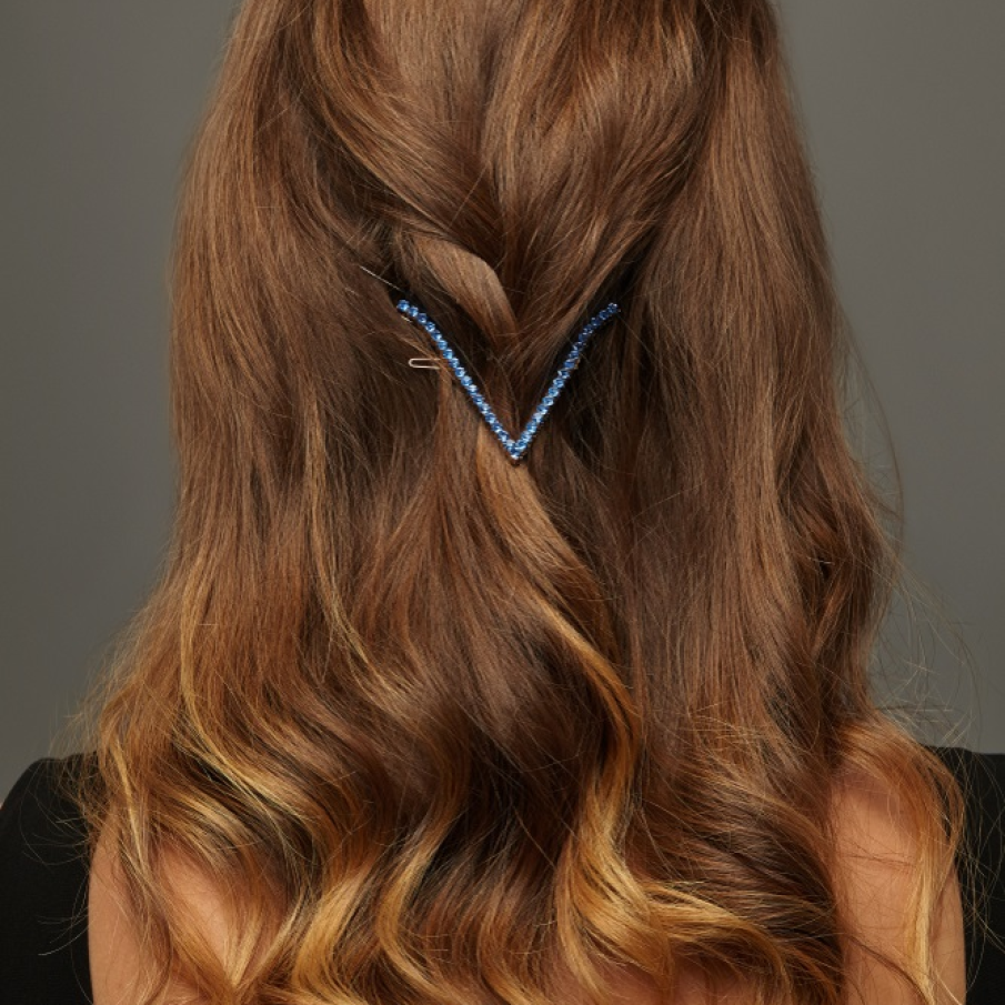 Accesoriile de par de forme geometrice, in V sau in triunghi