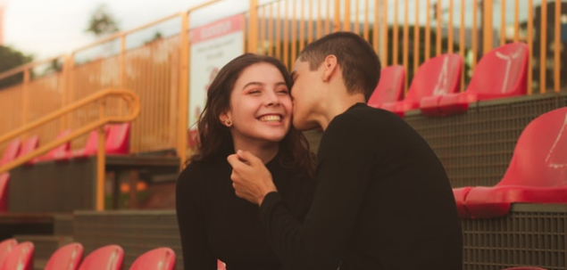 Esti intr-o relatie in acest moment?