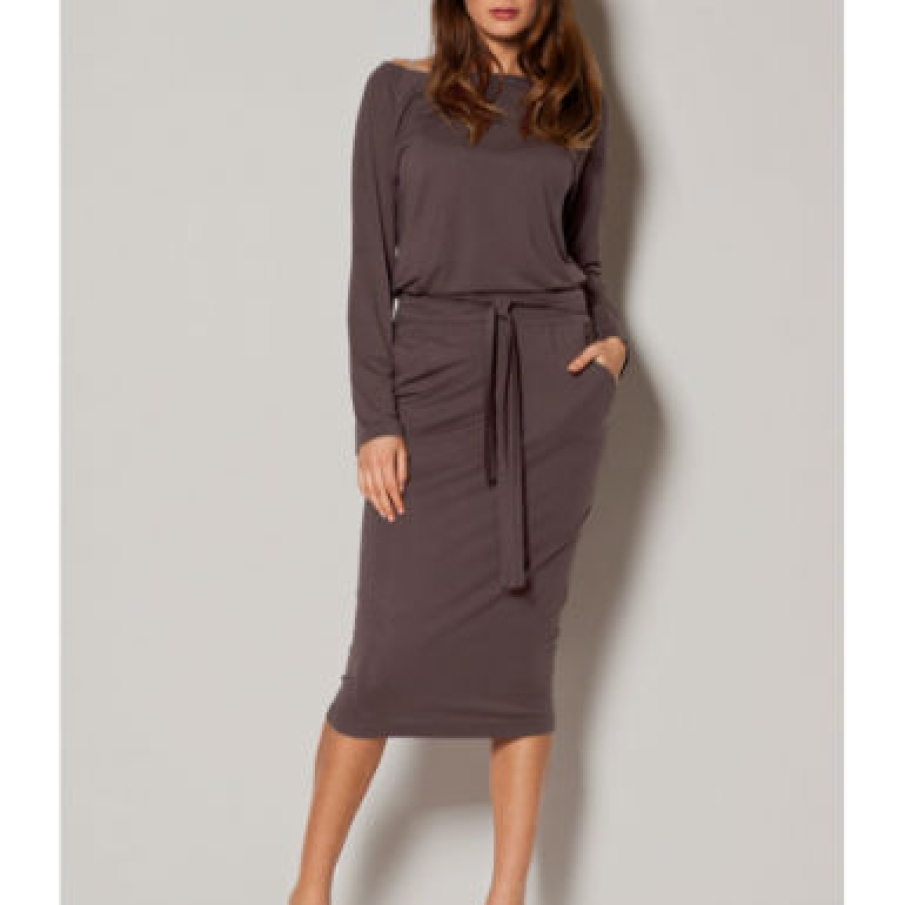 Rochie midi cu un cordon in talie