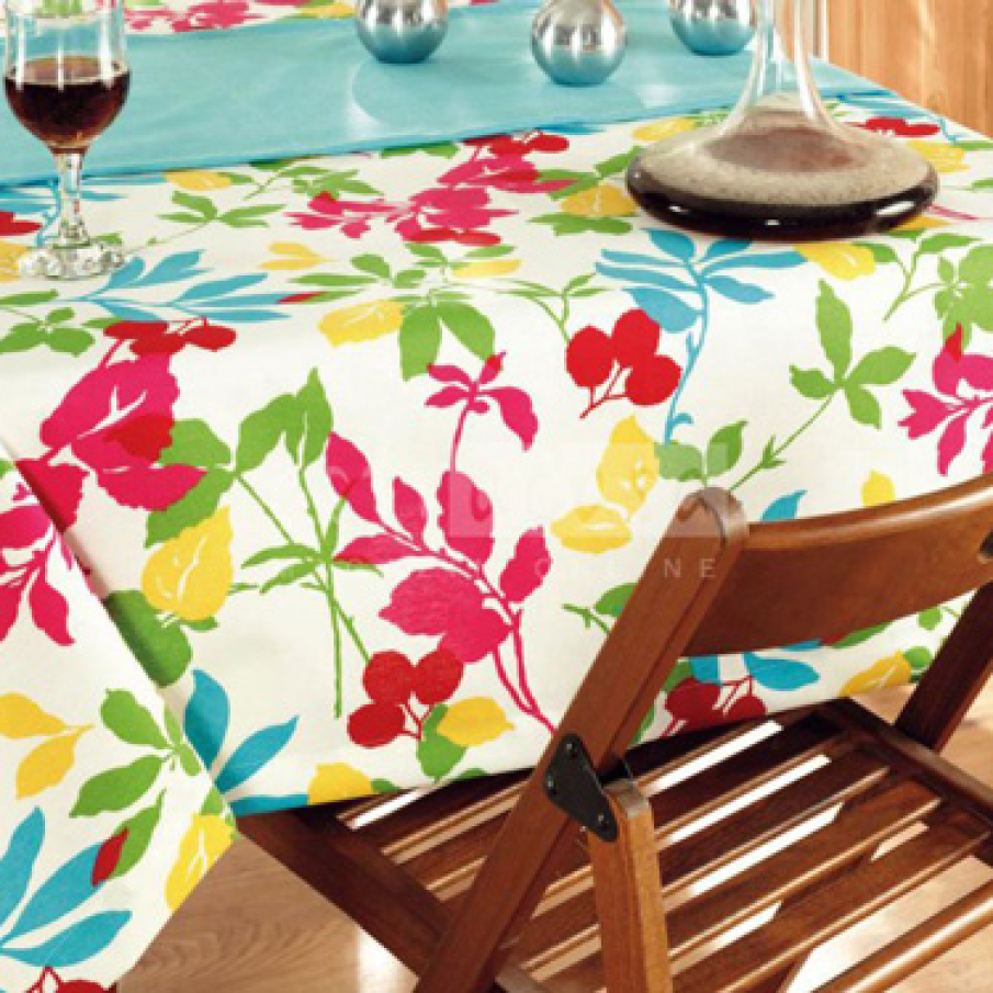 Fata de masa Menekse