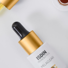 7 greșeli care accentuează îmbătrânirea prematură a tenului și petele pigmentare