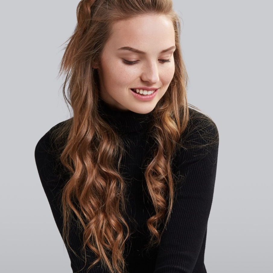 5. ACCESORII DE PĂR TIP SCRUNCHIE (ANII '90)  