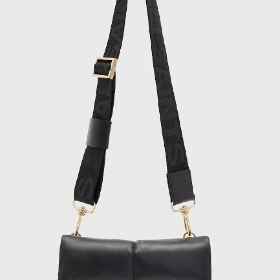 Geantă crossbody matlasată, din piele, cu breteaua lată confecționată din material textil cu imprimeu tip logo 