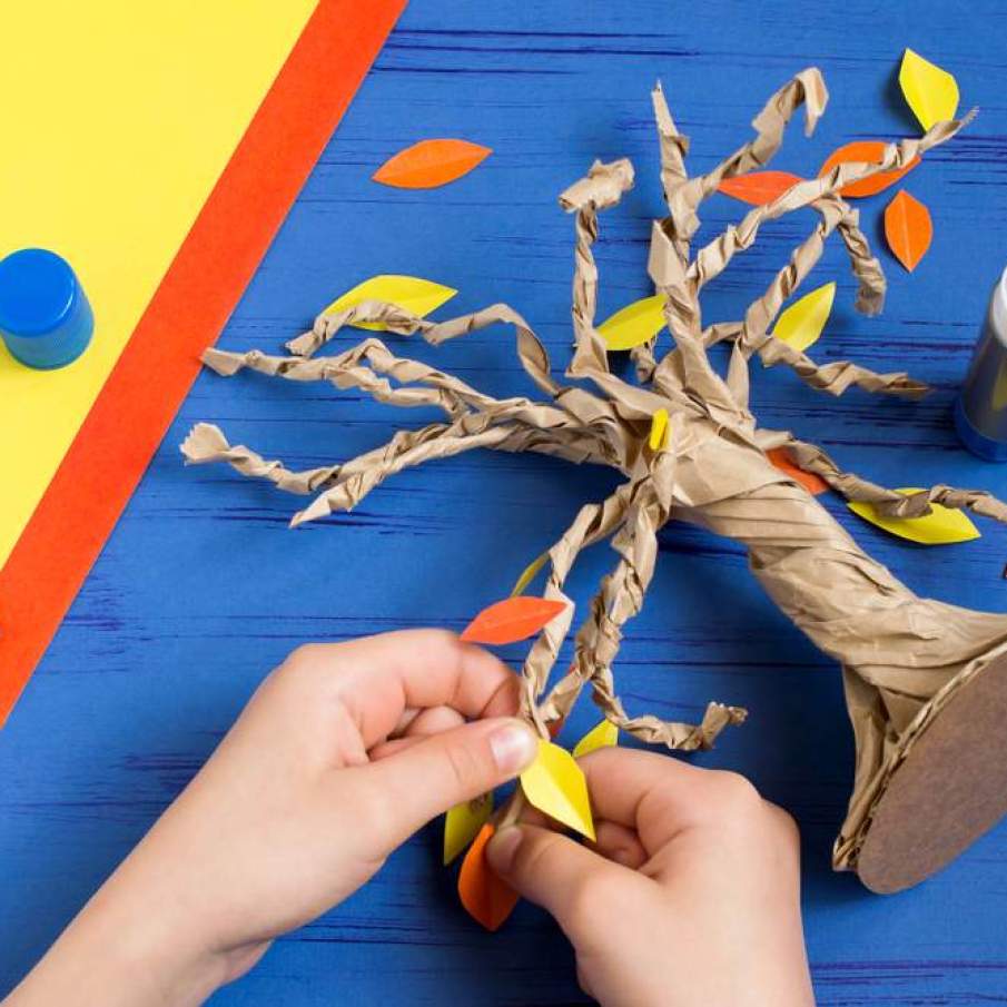 Un copac cu... frunze 