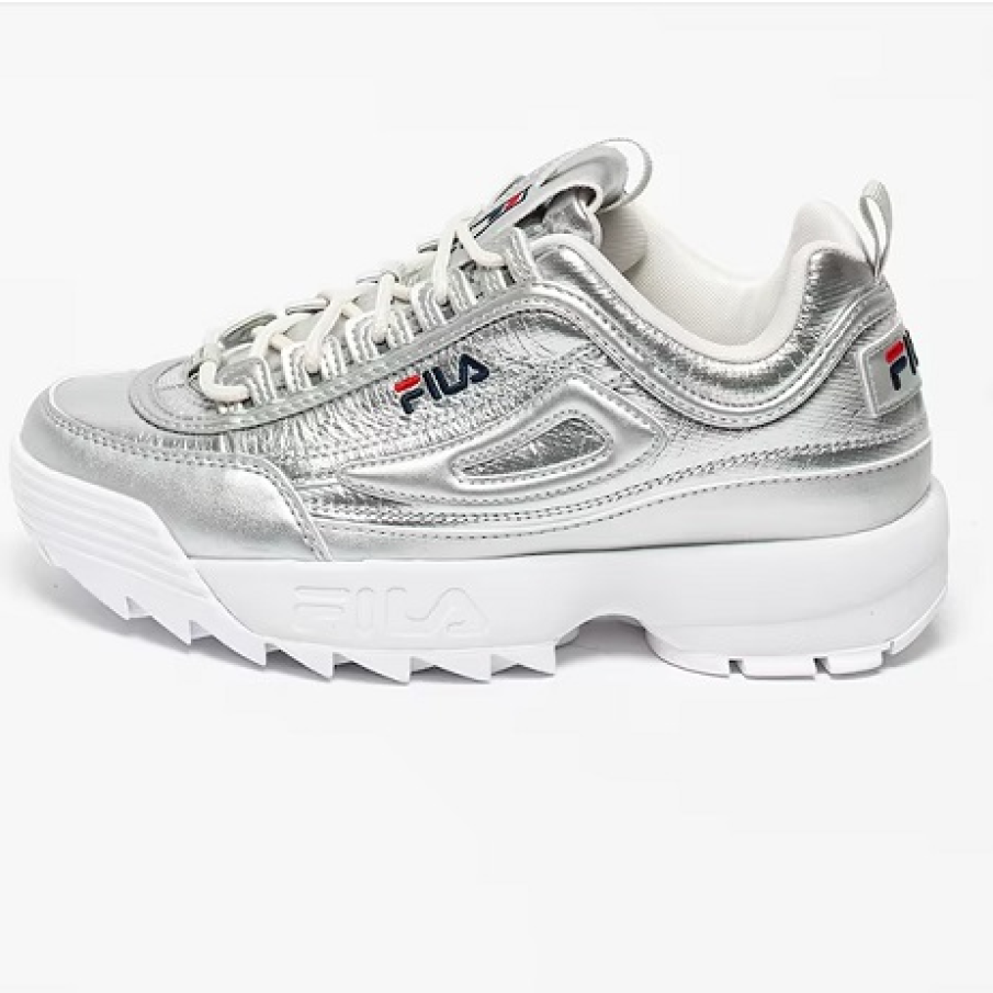 Pantofi sport Fila cu design masiv și talpă wedge. Au un aspect cool și modern, metalizat 