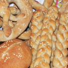 Covrigi cu susan si paine de casa