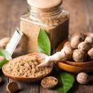 Nucșoara - beneficiile, utilizările și proprietățile acestui condiment exotic aromat