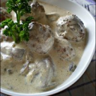 Chiftelute cu sos de smantana si ciuperci