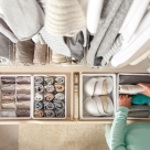 CUM SĂ ORGANIZEZI ȘIFONIERUL TĂU ÎNTR-UN MOD EFICIENT ȘI GLAMOROUS