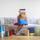 Shoppingul compulsiv: ce emoții încercăm să controlăm și cum putem să le gestionăm