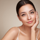 Machiajul de zi: 5 trucuri ca să-l faci să pară cât mai natural