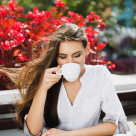 Ce spune despre tine felul în care îți bei cafeaua dimineața, potrivit psihologilor