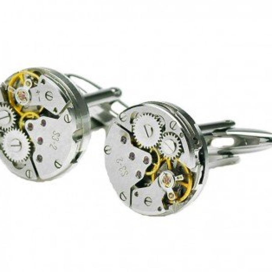 Cadou de Paste pentru EL: Butoni Watch Mechanism Skeleton Borealy