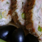 Rulada din carne tocata umpluta cu legume  