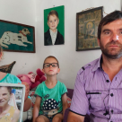 Trei copii orfani de mamă! Strigătul de disperare al tatălui în pragul Crăciunului