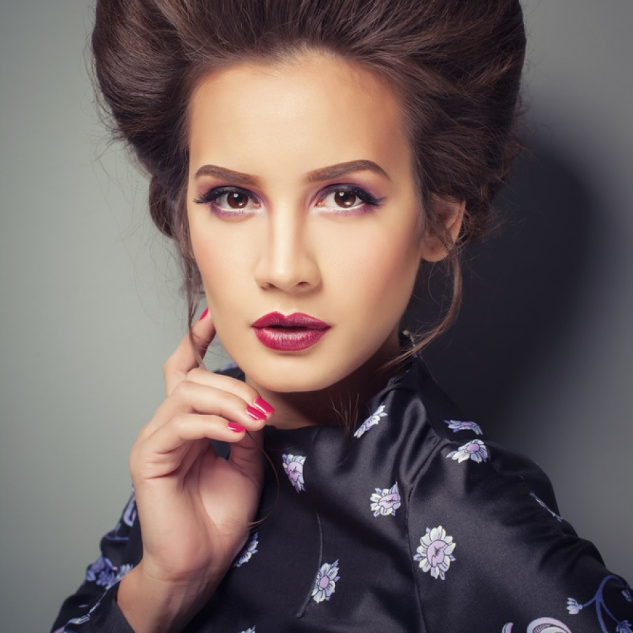 Coafura inalta si voluminoasa tip Ludovic 