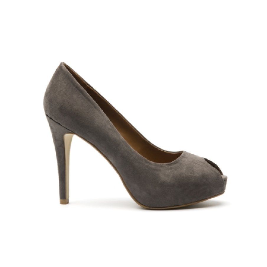 Pantofi cu tocul inalt