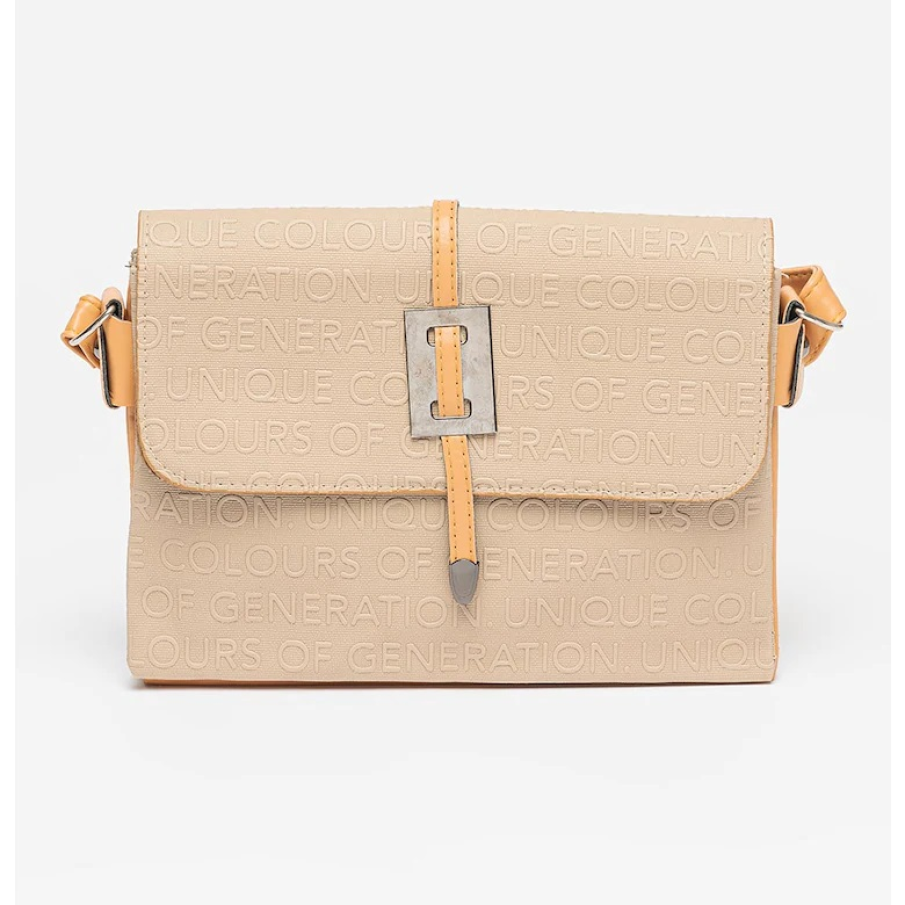 Geanta crossbody Madamra, in nuanta de bej, cu logo in relief