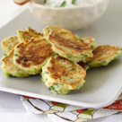 Crochete din legume cu sos de mustar si usturoi