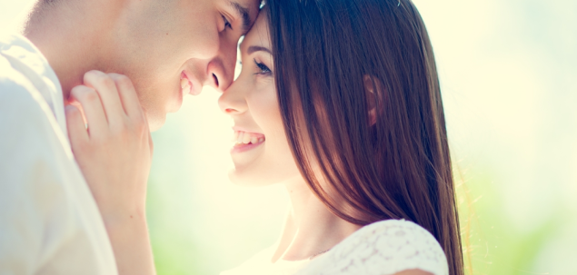 Crezi in dragoste la prima vedere, sau mai degraba o consideri o atractie intensa?