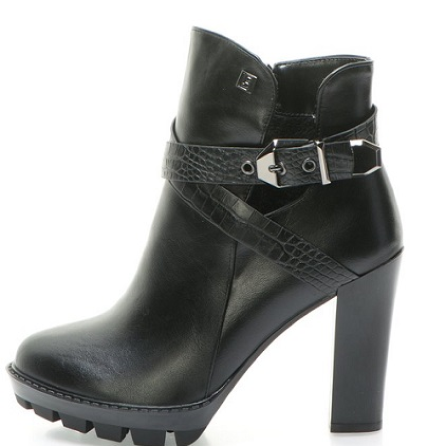 Ghete si botine Laura Biagiotti 