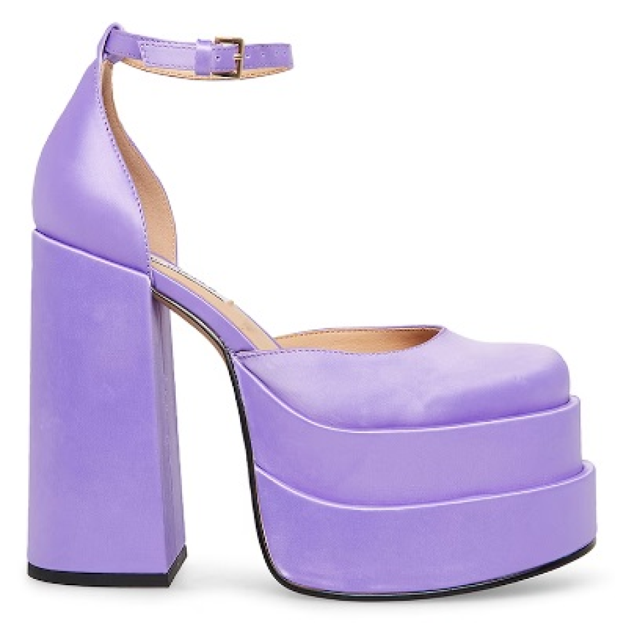 Pantofi de satin pumps, cu baretă pe gleznă, în nuanță de violet deschis, și toc foarte înalt și gros  