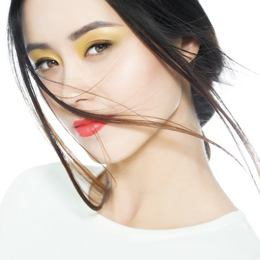 Nuanțe pastelate pe pleoape