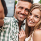 Top 5 cele mai lipsite de pudoare cupluri de pe Facebook