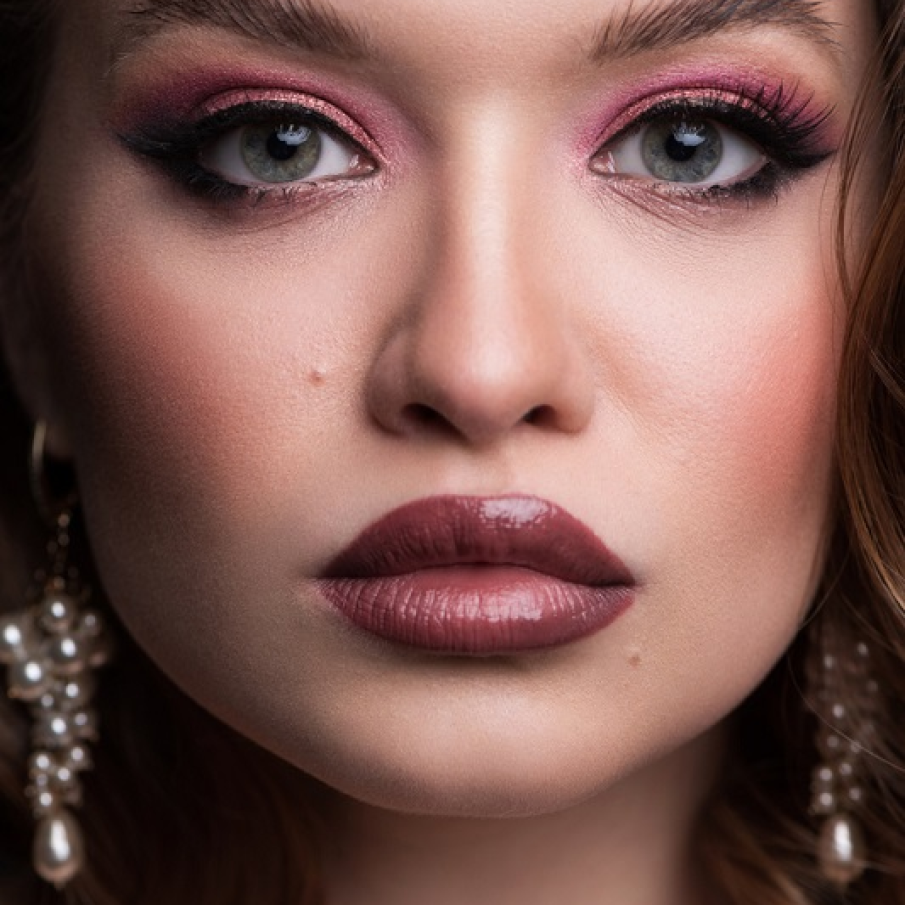 Sprâncene ciufulite