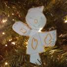 Cum sună glasurile îngerilor de Crăciun? Acolo sus... E liniște și pace. 