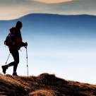 Ce conține rucsacul complet pentru o drumeție în natură?