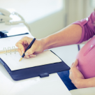 Sarcina si serviciul: cum sa ai grija de tine