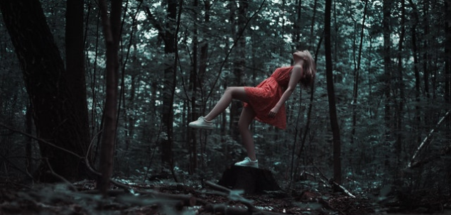 Cum te-ai descrie intr-un singur cuvant? 